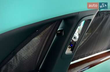 Седан Rolls-Royce Ghost 2011 в 