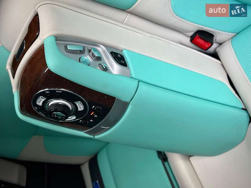 Седан Rolls-Royce Ghost 2011 в Києві