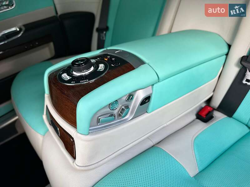 Седан Rolls-Royce Ghost 2011 в Києві