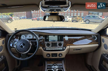 Седан Rolls-Royce Ghost 2013 в 