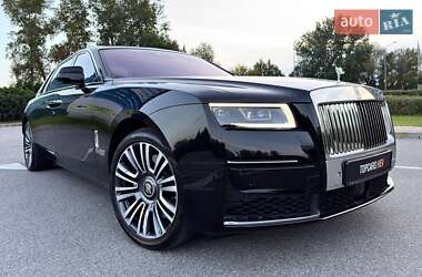 Седан Rolls-Royce Ghost 2021 в 