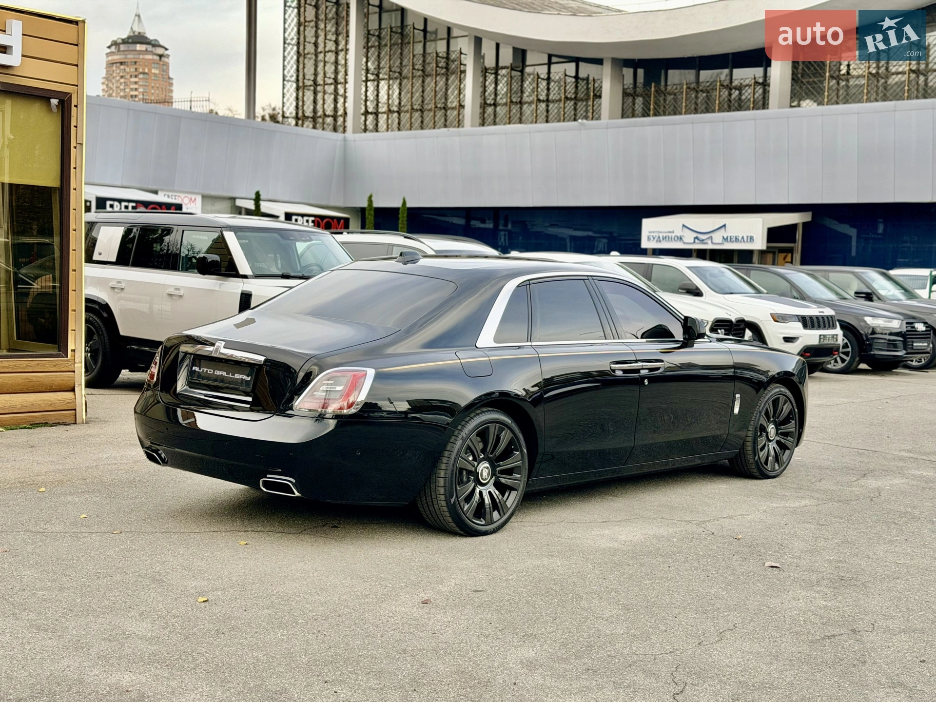 2020 Rolls-Royce Ghost - мініатюра 20