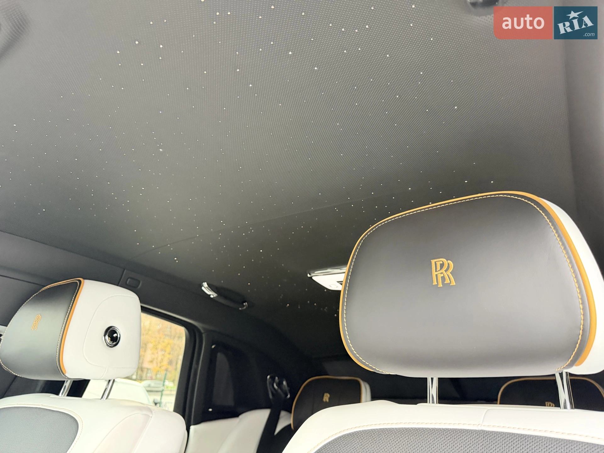 2020 Rolls-Royce Ghost - мініатюра 33