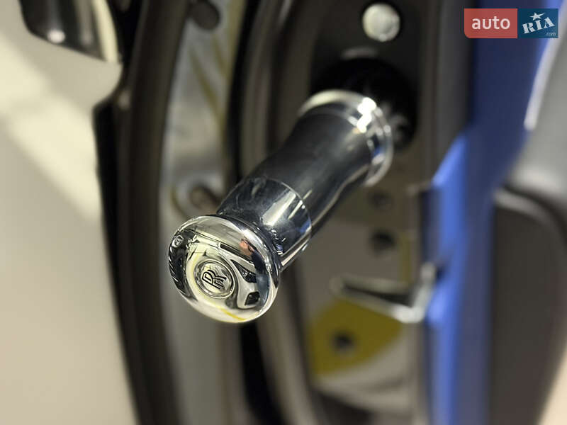 Седан Rolls-Royce Ghost 2018 в Киеве