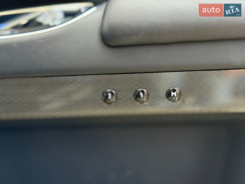 Седан Rolls-Royce Ghost 2018 в Києві фото 72 Седан Rolls-Royce Ghost 2018 в Києві