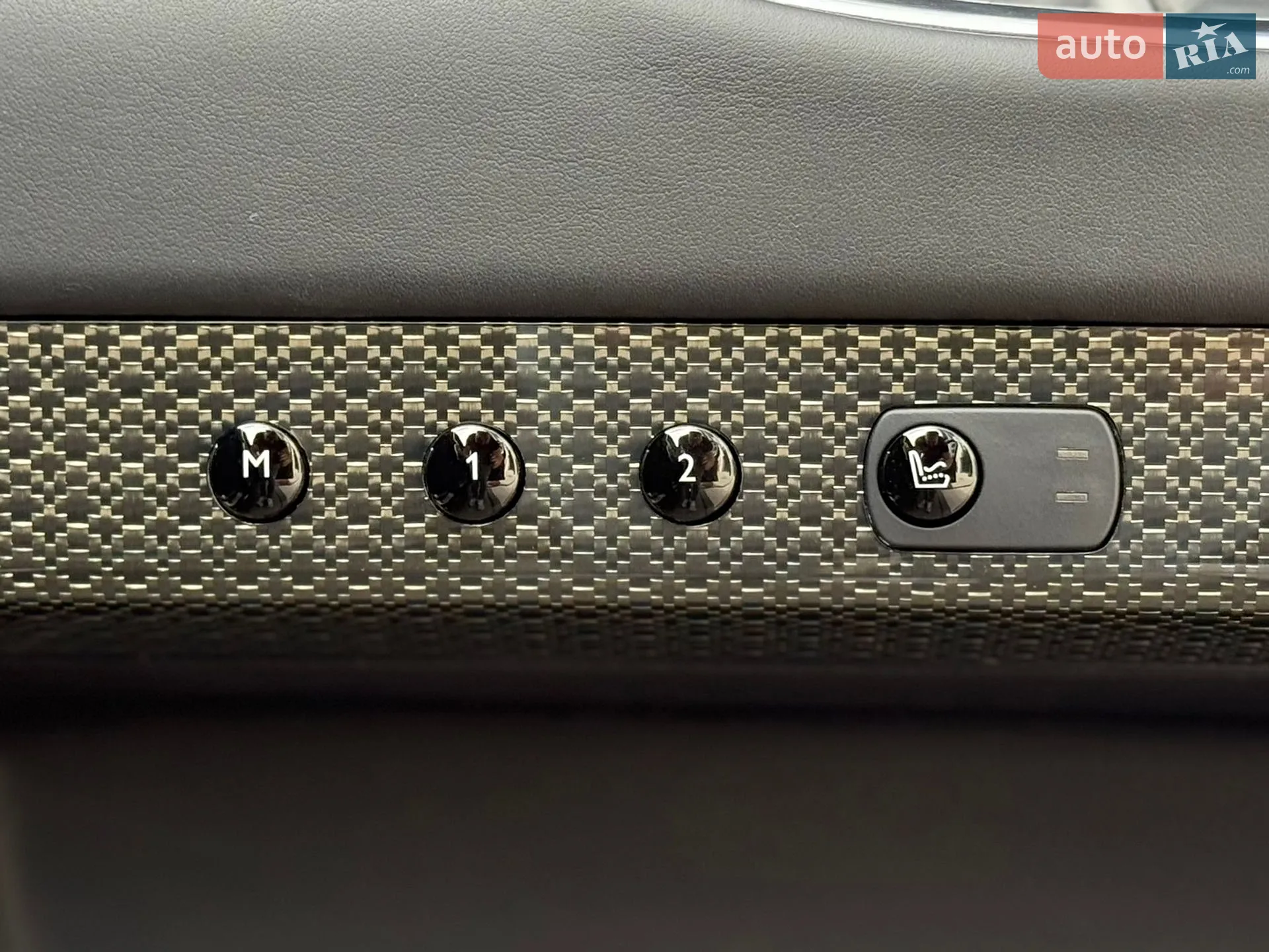 2018 Rolls-Royce Ghost - мініатюра 80
