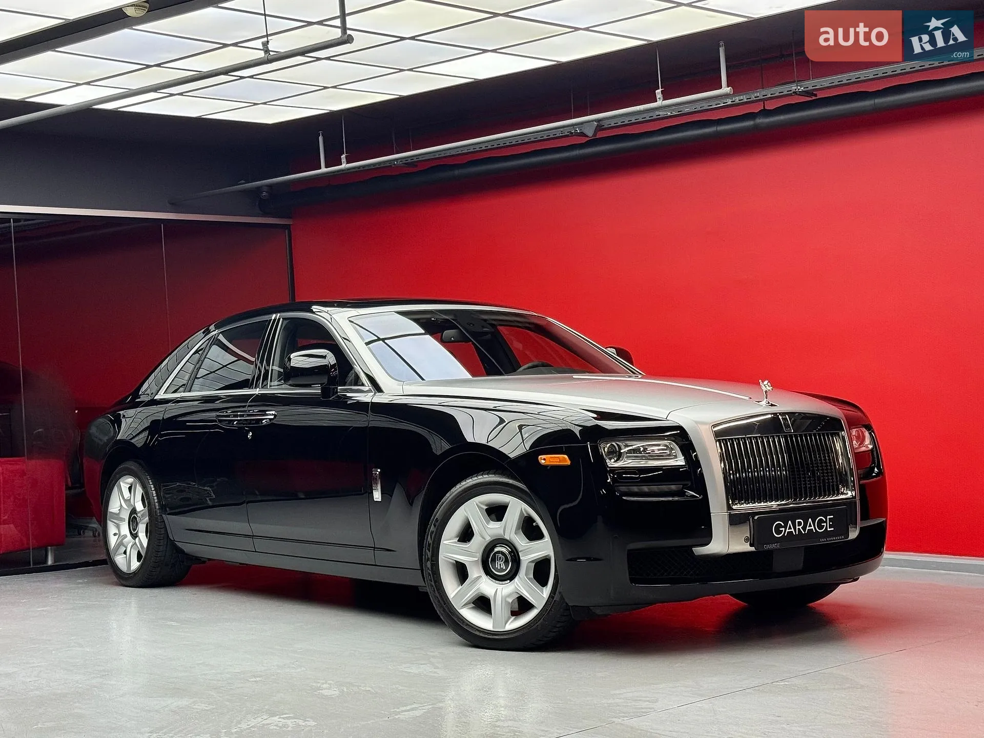 2010 Rolls-Royce Ghost - мініатюра 11