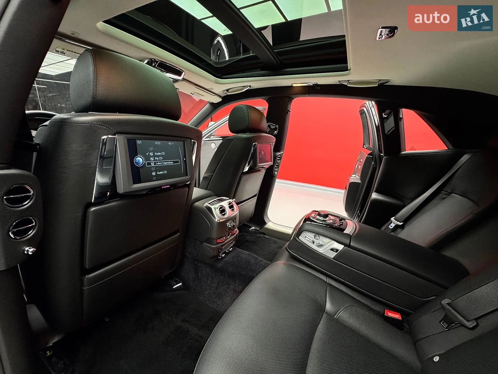2010 Rolls-Royce Ghost - мініатюра 44
