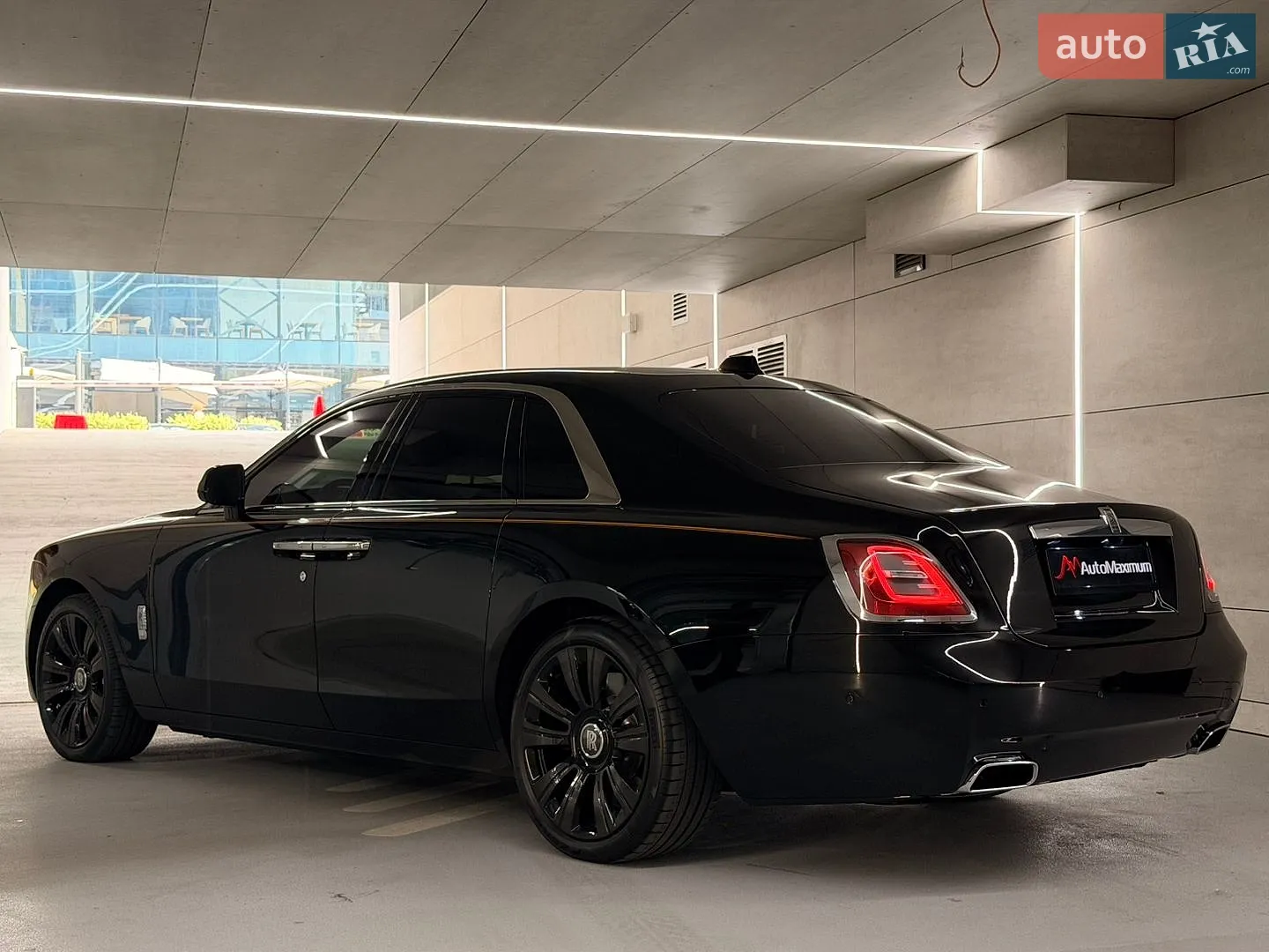 2020 Rolls-Royce Ghost - мініатюра 5