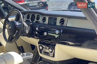 Кабриолет Rolls-Royce Phantom Drophead Coupe 2009 в 
