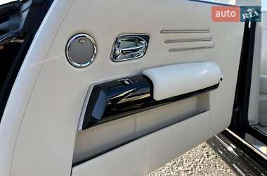 Кабриолет Rolls-Royce Phantom 2007 в 