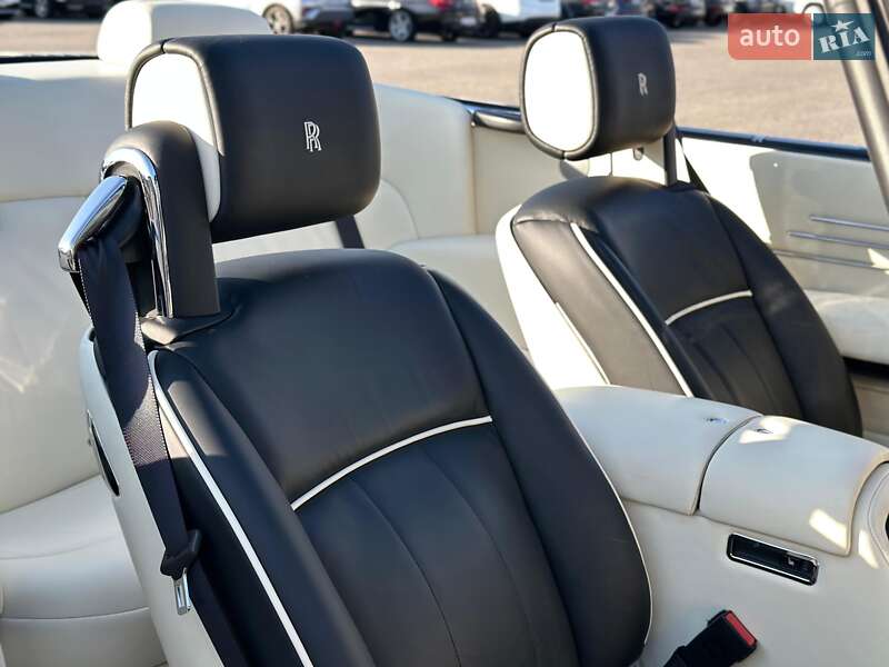 Кабріолет Rolls-Royce Phantom 2007 в Києві