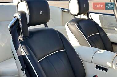 Кабриолет Rolls-Royce Phantom 2007 в 