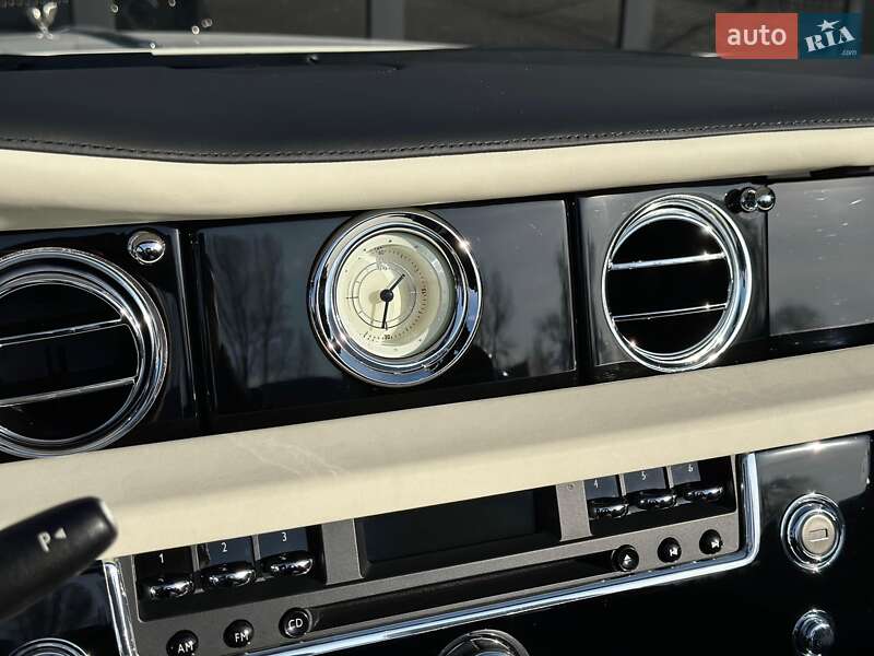 Кабріолет Rolls-Royce Phantom 2007 в Києві