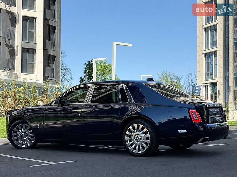 Седан Rolls-Royce Phantom 2019 в Києві
