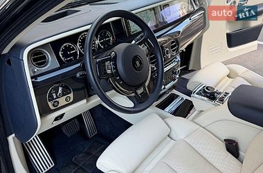 Седан Rolls-Royce Phantom 2019 в Києві