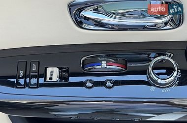Седан Rolls-Royce Phantom 2019 в Києві