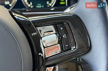Седан Rolls-Royce Phantom 2019 в Києві