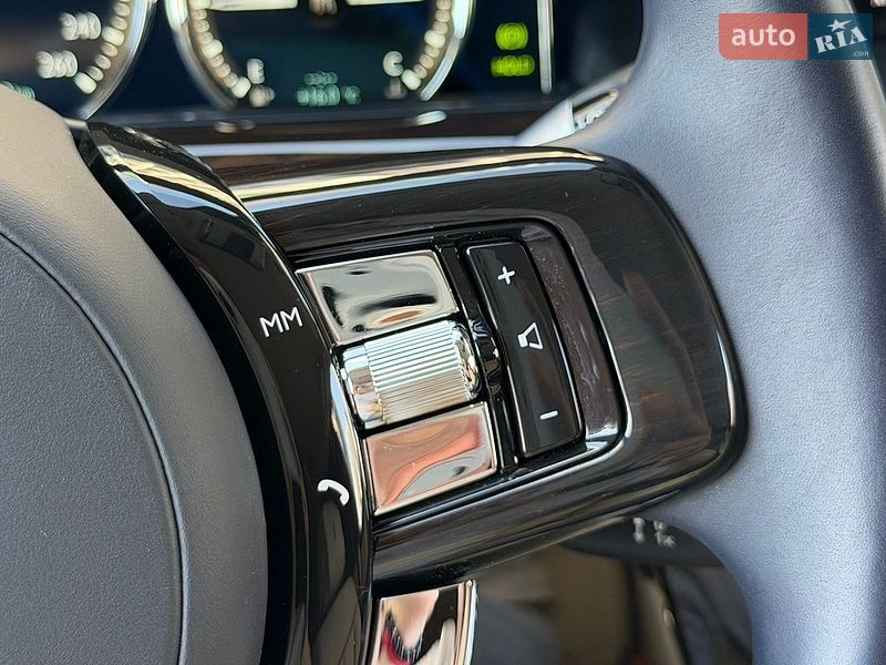 Седан Rolls-Royce Phantom 2019 в Києві