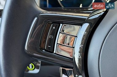 Седан Rolls-Royce Phantom 2019 в Киеве