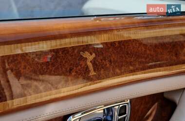 Седан Rolls-Royce Silver Seraph 2001 в 