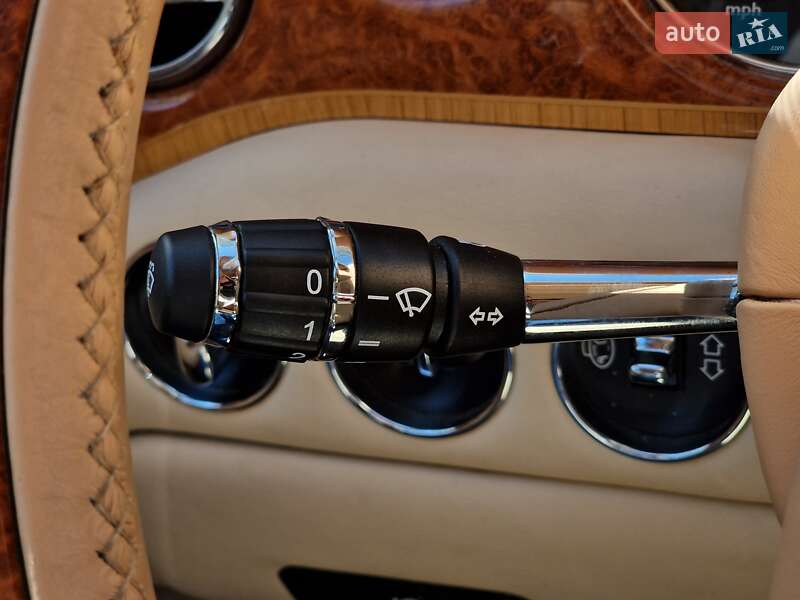 Седан Rolls-Royce Silver Seraph 2001 в Одессе фото 112 Седан Rolls-Royce Silver Seraph 2001 в Одессе