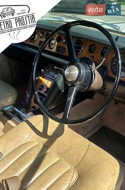 Седан Rolls-Royce Silver Shadow 1970 в 