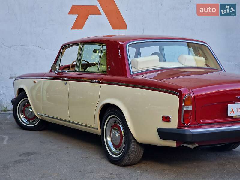 Седан Rolls-Royce Silver Shadow 1974 в Одессе фото 30 Седан Rolls-Royce Silver Shadow 1974 в Одессе
