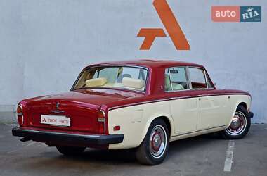 Седан Rolls-Royce Silver Shadow 1974 в 