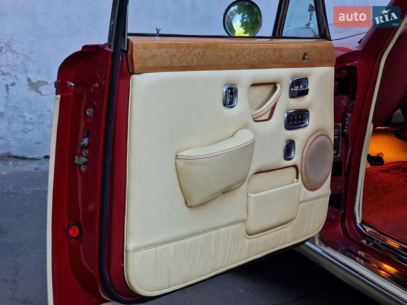 Седан Rolls-Royce Silver Shadow 1974 в Одессе фото 50 Седан Rolls-Royce Silver Shadow 1974 в Одессе
