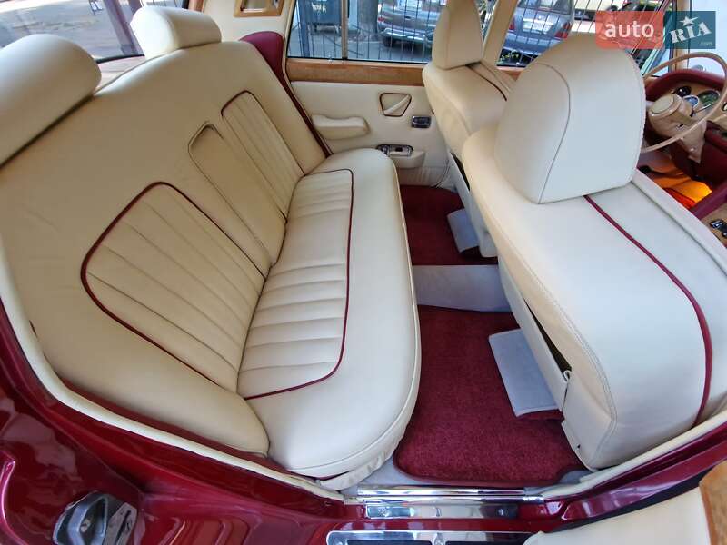 Седан Rolls-Royce Silver Shadow 1974 в Одессе фото 62 Седан Rolls-Royce Silver Shadow 1974 в Одессе