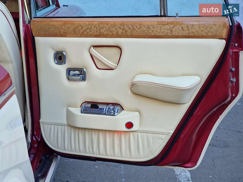 Седан Rolls-Royce Silver Shadow 1974 в Одессе фото 66 Седан Rolls-Royce Silver Shadow 1974 в Одессе