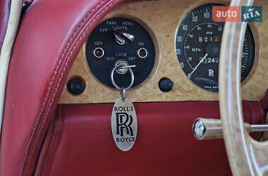 Седан Rolls-Royce Silver Shadow 1974 в 