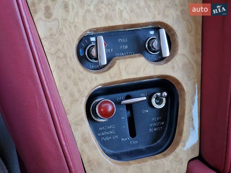 Седан Rolls-Royce Silver Shadow 1974 в Одессе фото 74 Седан Rolls-Royce Silver Shadow 1974 в Одессе