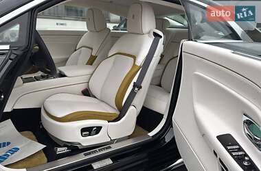 Купе Rolls-Royce Spectre 2024 в 
