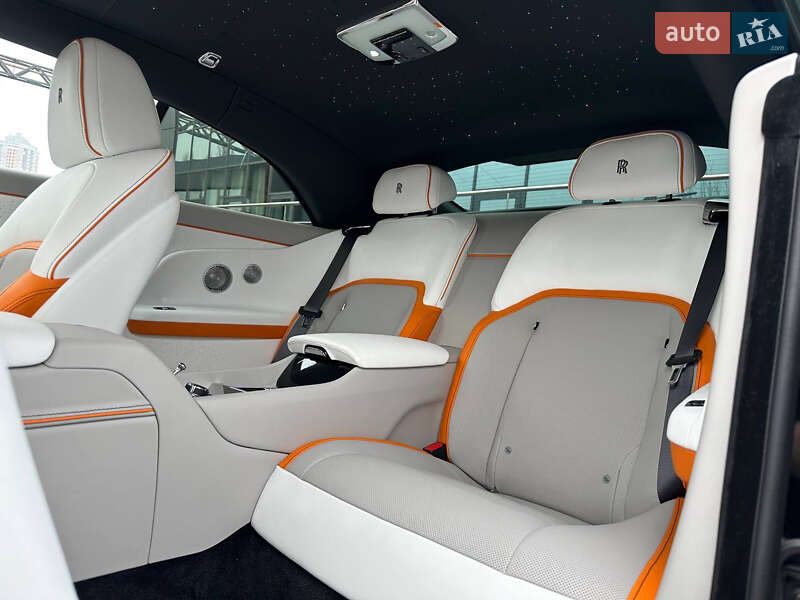 Купе Rolls-Royce Spectre 2024 в Киеве фото 45 Купе Rolls-Royce Spectre 2024 в Киеве