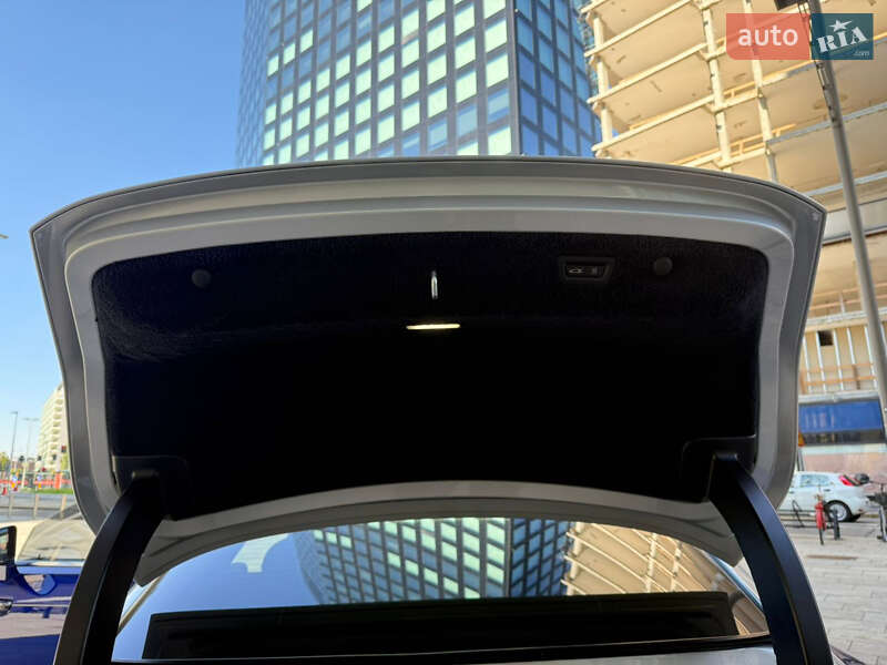 Купе Rolls-Royce Spectre 2024 в Києві фото 37 Купе Rolls-Royce Spectre 2024 в Києві