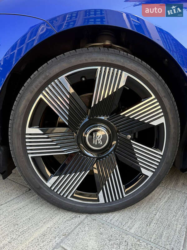Купе Rolls-Royce Spectre 2024 в Києві фото 41 Купе Rolls-Royce Spectre 2024 в Києві