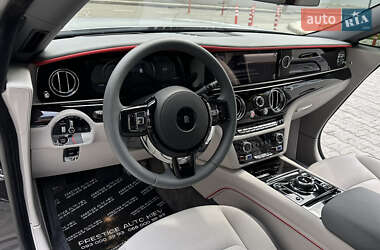 Купе Rolls-Royce Spectre 2024 в 