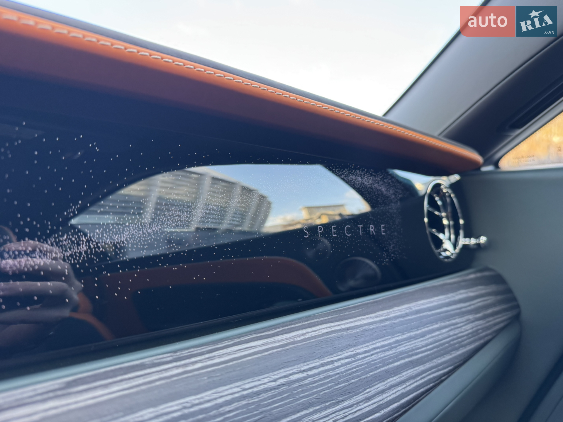 2024 Rolls-Royce Spectre - мініатюра 30