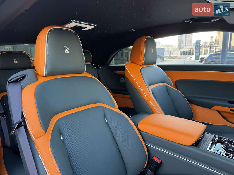 Купе Rolls-Royce Spectre 2024 в Києві фото 40 Купе Rolls-Royce Spectre 2024 в Києві