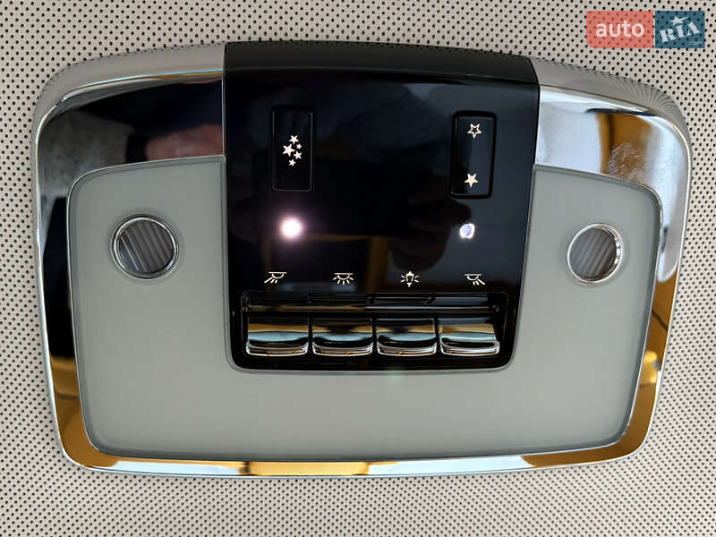 Купе Rolls-Royce Spectre 2025 в Киеве фото 72 Купе Rolls-Royce Spectre 2025 в Киеве