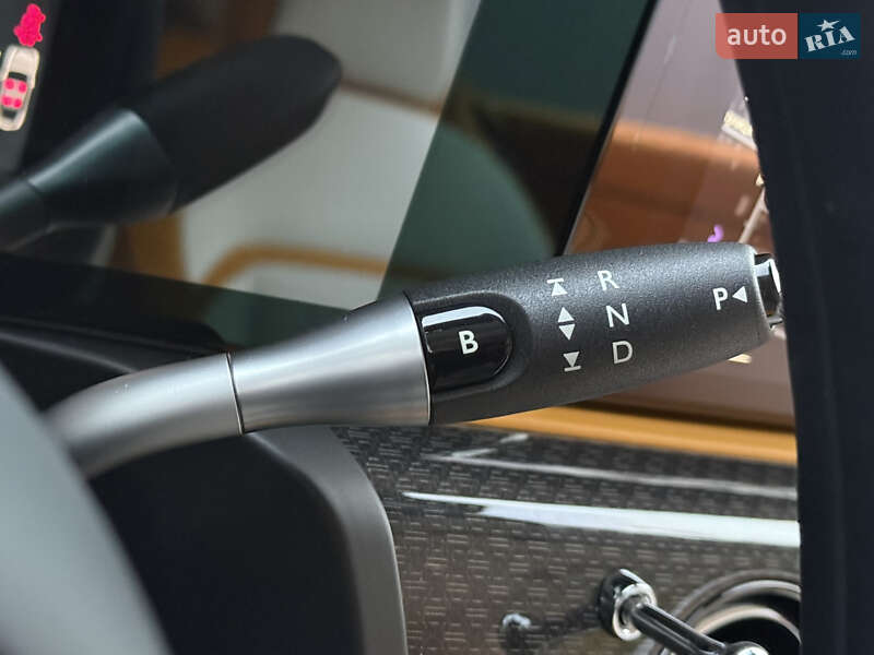 Купе Rolls-Royce Spectre 2025 в Киеве фото 82 Купе Rolls-Royce Spectre 2025 в Киеве