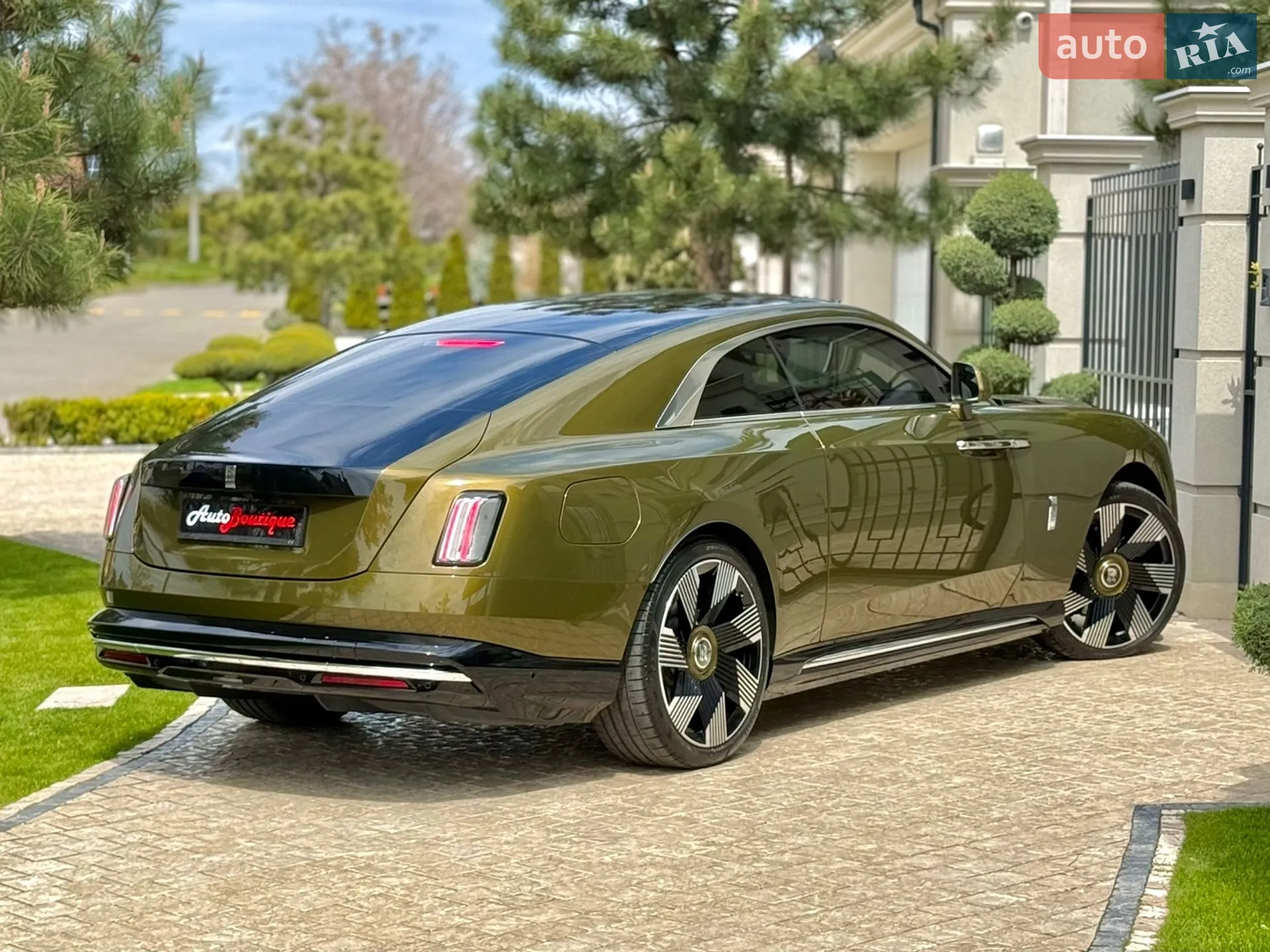 2023 Rolls-Royce Spectre - мініатюра 24