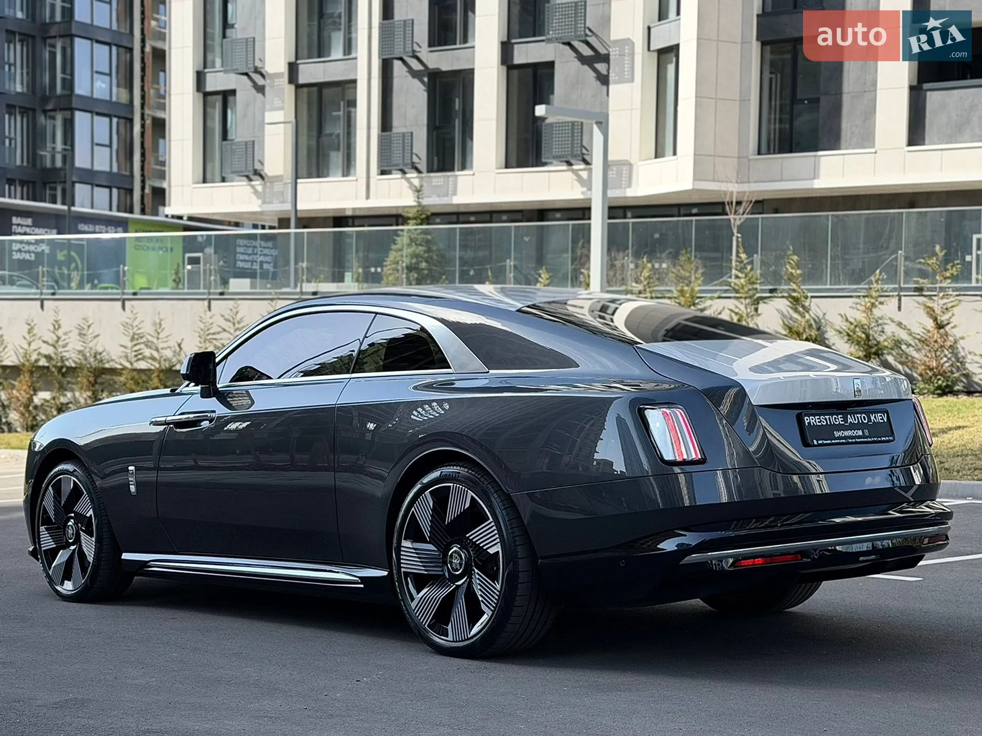 2024 Rolls-Royce Spectre - мініатюра 24