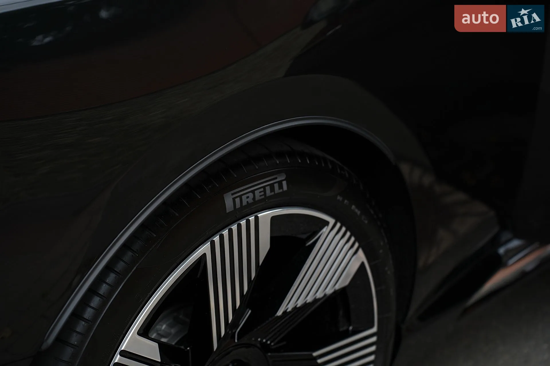 2024 Rolls-Royce Spectre - мініатюра 13