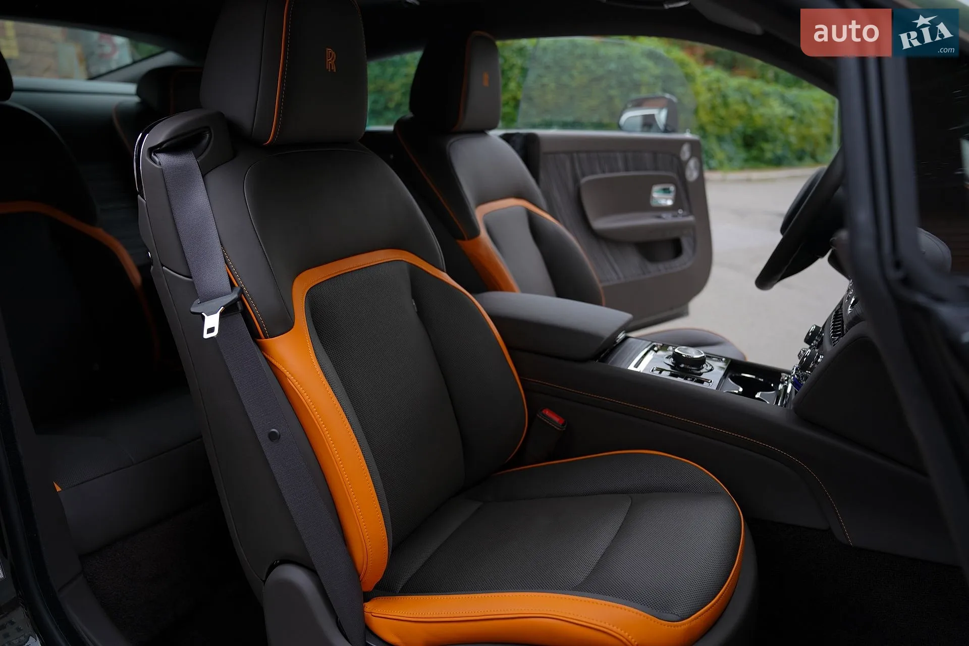 2024 Rolls-Royce Spectre - мініатюра 24