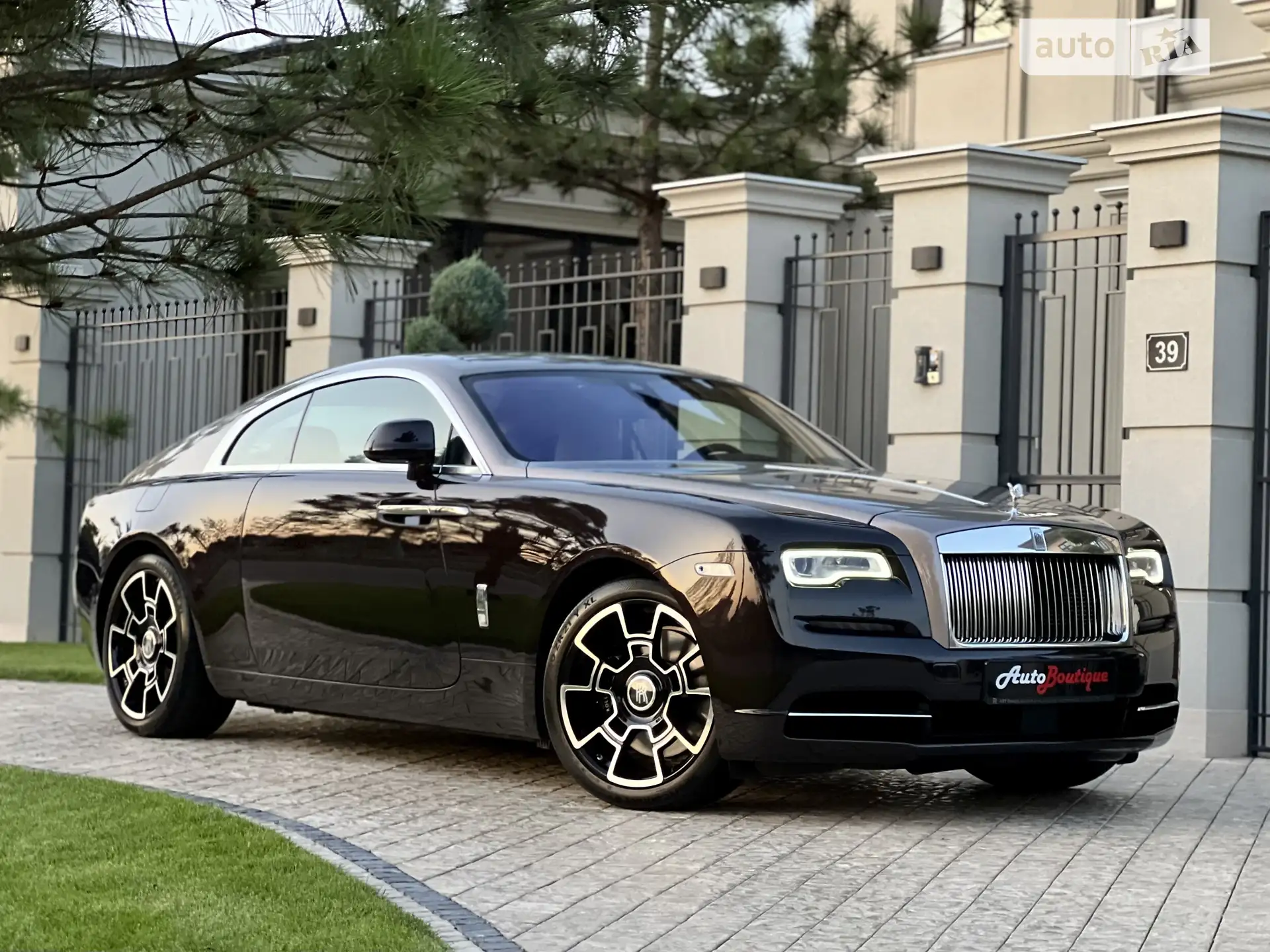 2014 Rolls-Royce Wraith - мініатюра 28