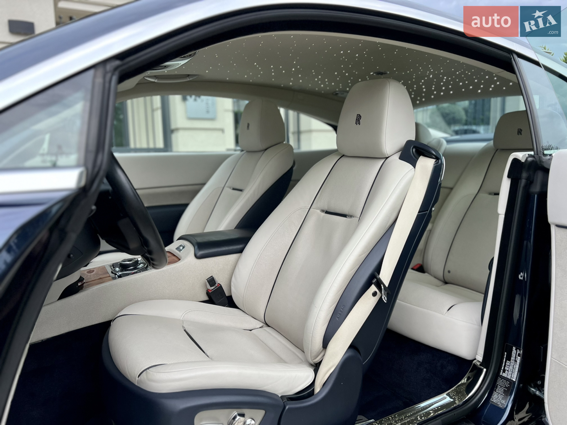 2015 Rolls-Royce Wraith - мініатюра 36
