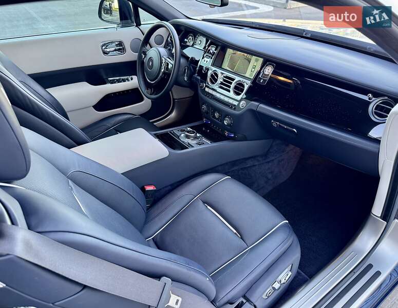 Купе Rolls-Royce Wraith 2015 в Киеве фото 70 Купе Rolls-Royce Wraith 2015 в Киеве